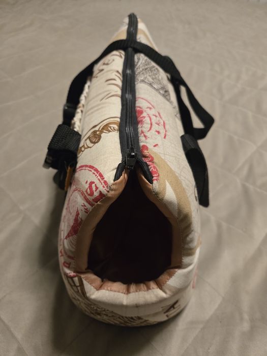 Geanta de transport pentru pisici, câteodată talie mica