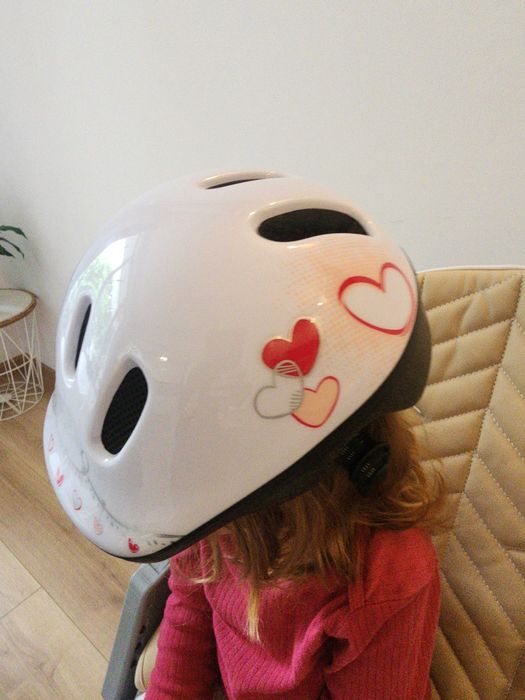 Детска каска за момиче