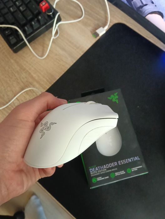 Мишка razer deathadder