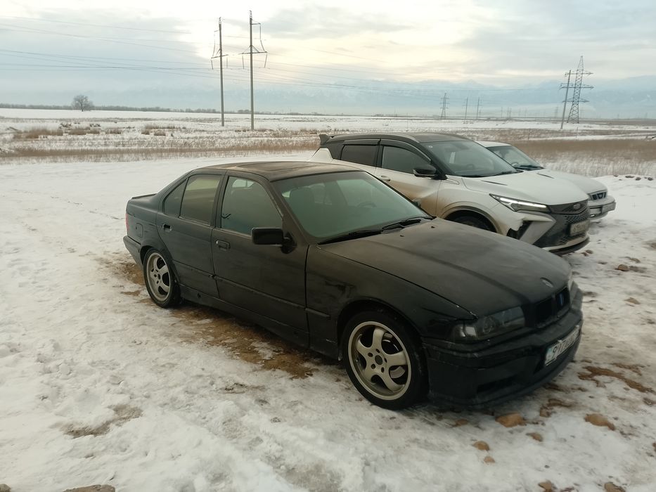 Продам бмв е36 срочно