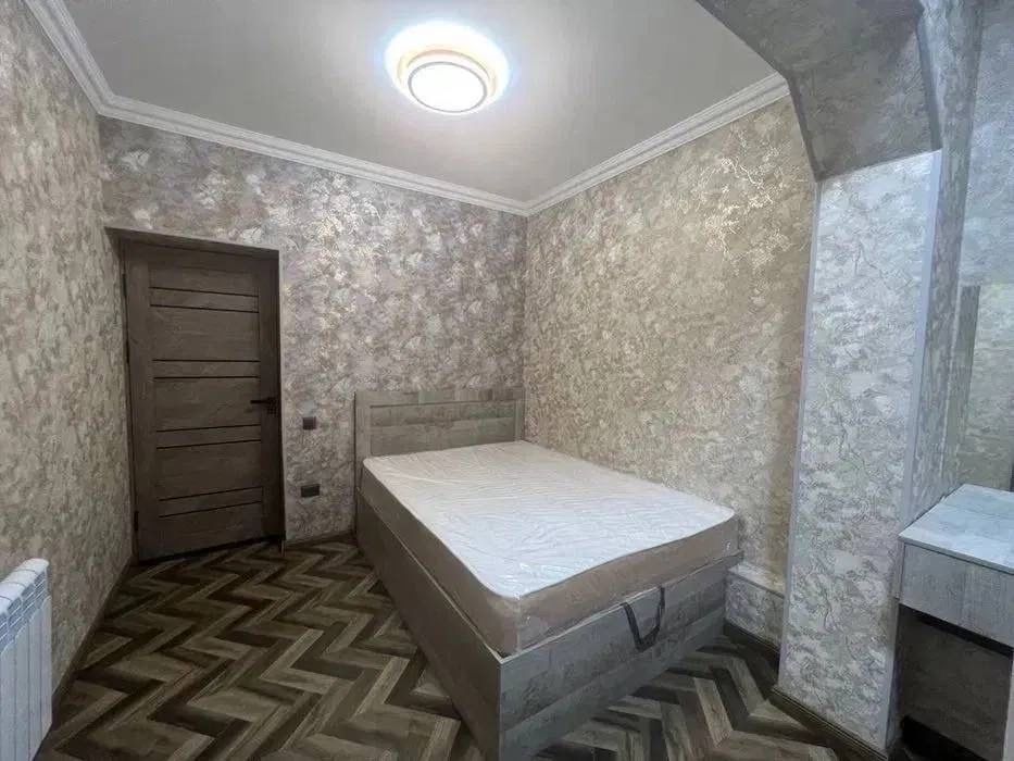 1в2/8/9 Ташсельмаш парк Ашхабад, 45м2, есть арендатор, мебель техника