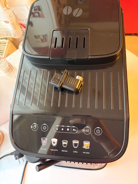 Vand Delonghi Magnifica Evo