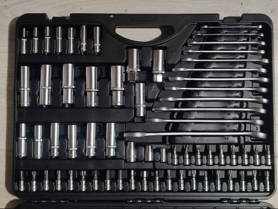 Набор инструментов rock force 216 тайвань оргинал