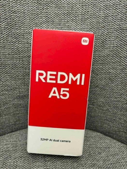 Смартфон Xiaomi Redmi A5, 3GB RAM, 64GB, 4G, Златист