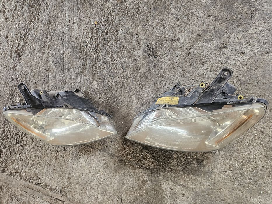 Far stânga dreapta  Ford C-Max [2003 - 2007]