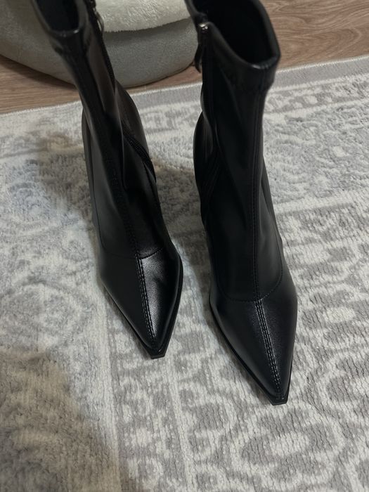 Абсолюно новые ботильоны