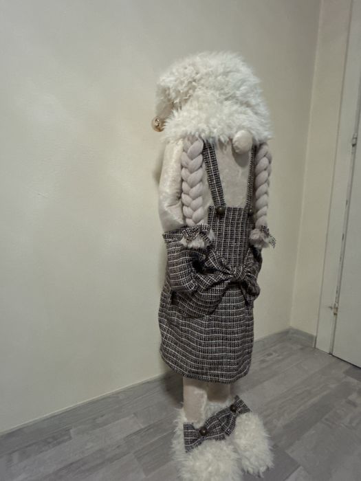 Продавам ,,декоративен пазител на дома’’ или гном.