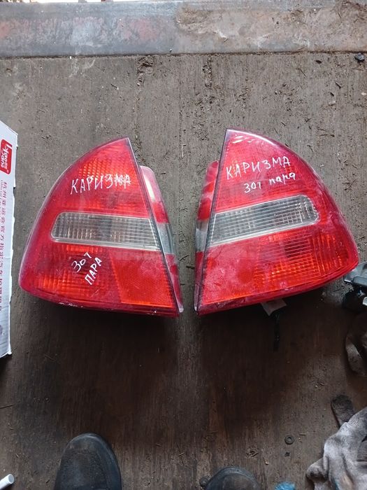 Фонарь Митсубиси Каризма в оригинале привозные