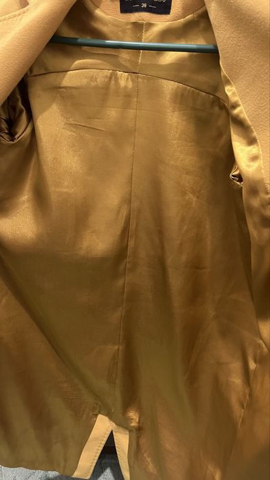 Продам красивое пальто