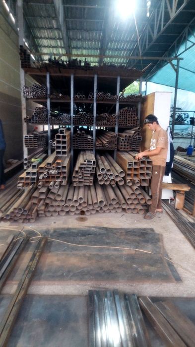 Metal setkalar va profillar