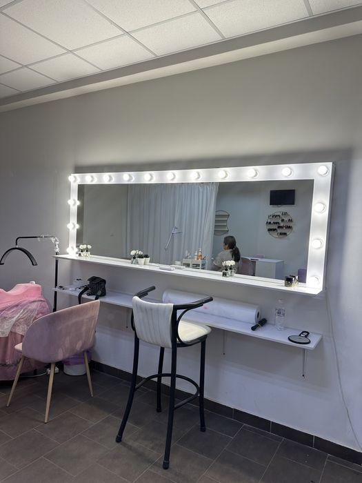 Продам зеркало. Срочно. Торг. Самовывоз.