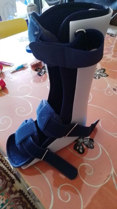 Ортеза  morsa cyberg-Турция.Размера е S, от 34 до 37 номер..