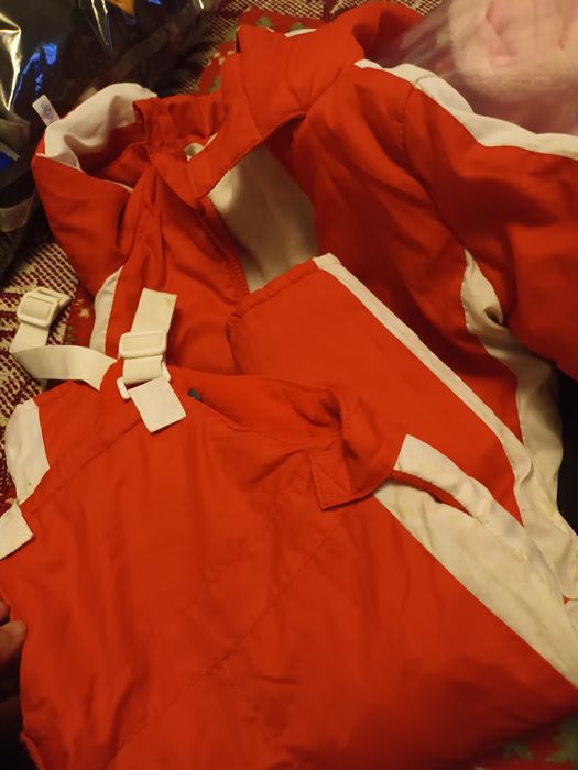 Geaca, combinezon, etc