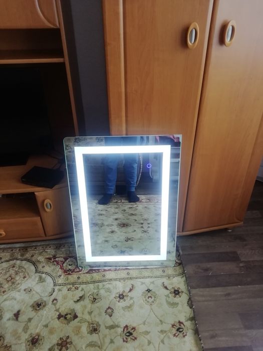 Зеркало Led с подсведкой