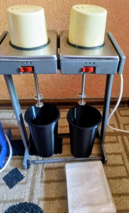 Миксер для молочных коктейлей