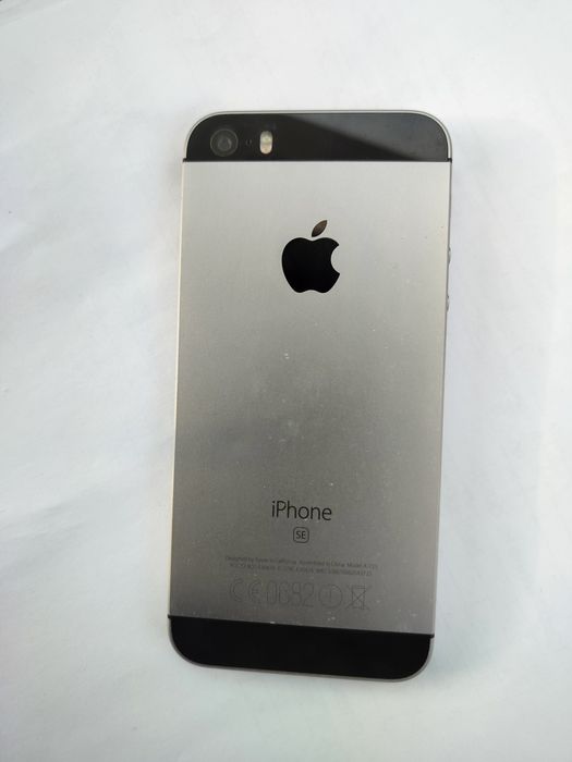 iphon 5 se  batareka yaqinda usiliniga almashtirilgan