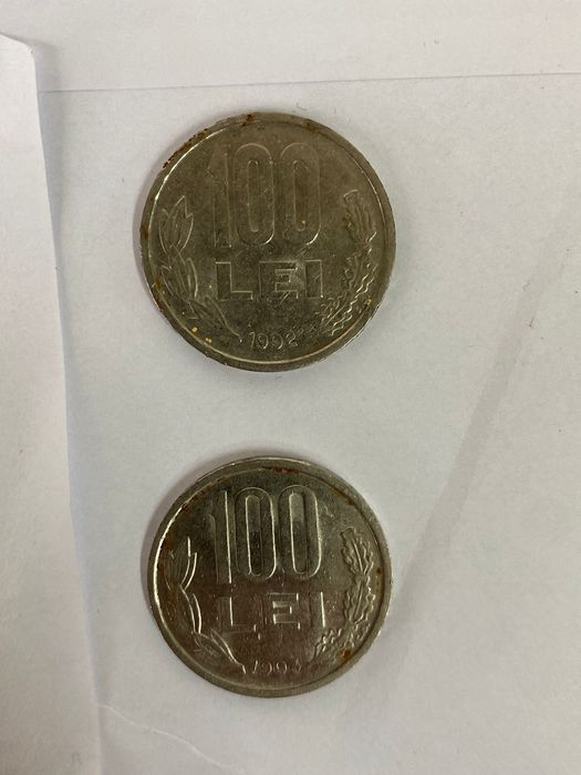 Vând monezi. Acestea se afla in stare foarte buna.