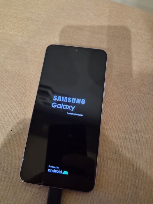 Samsung s22 на части