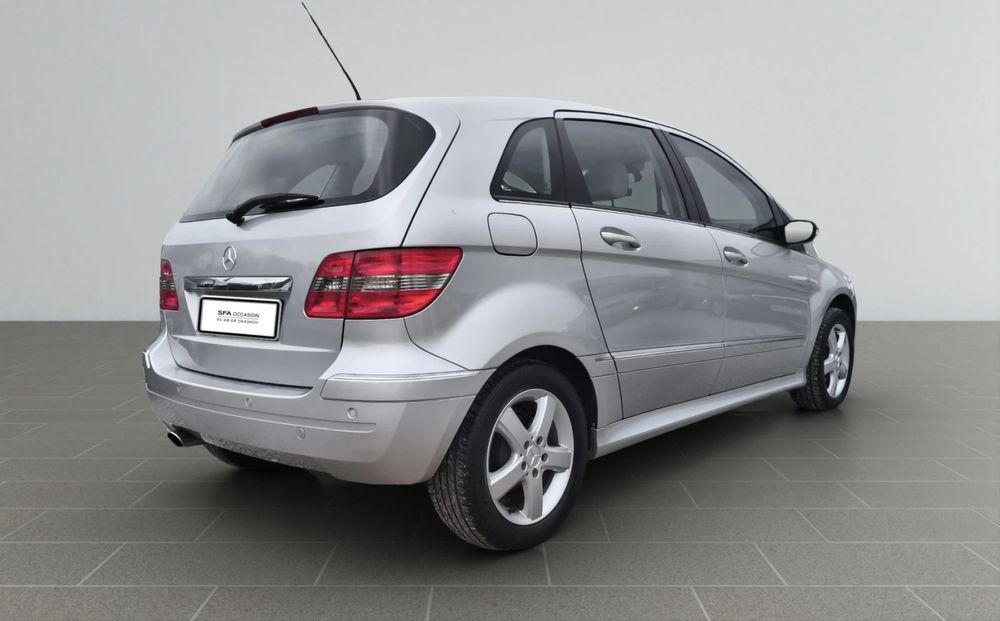 Мерцедес Б 170 с АГУ