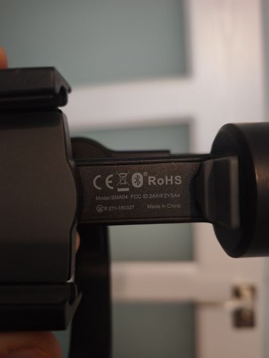 Zhiyun Smooth 4 – Gimbal stabilizator pentru telefon
250,00 RON
OLX Romania
Used
+9,98 RON shipping