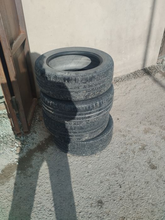 Продам шины мишелин