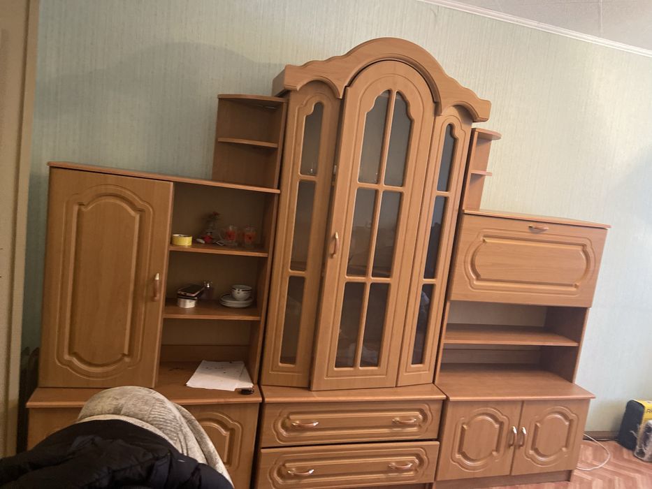 Стенка гостинный