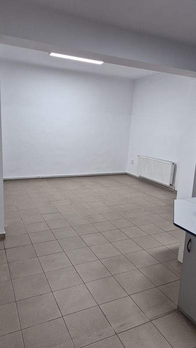 Inchiriez Spatiu COMERCIAL