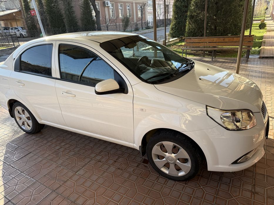 Nexia 3 Toza 2017 yil 68.000 km