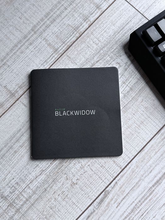 Razer клавиатура , мишка и микрофон