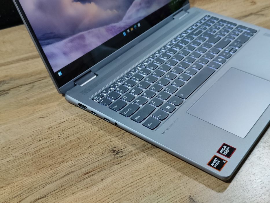 Lenovo Yoga 7i срочно!
