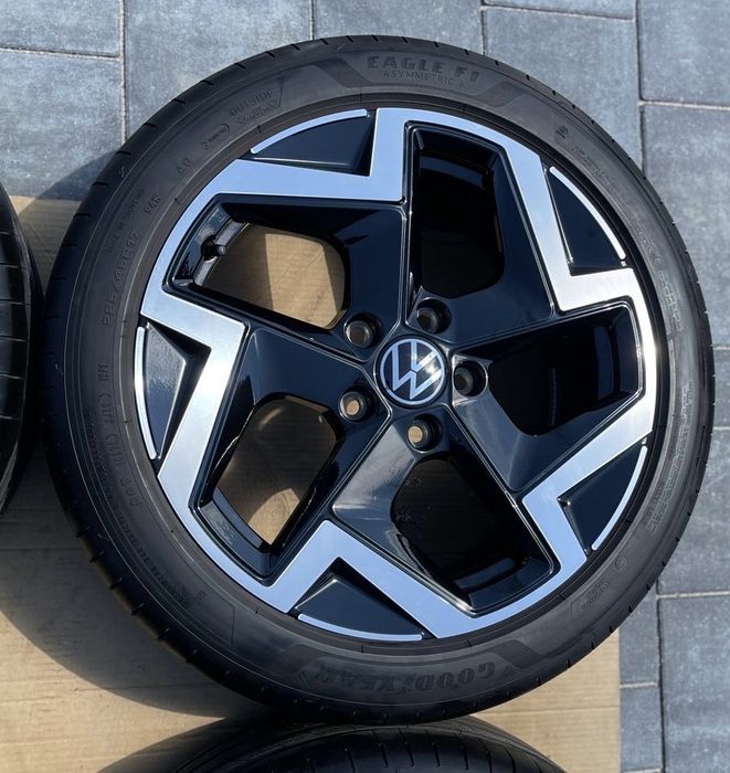 Jate Golf 8 R17 ca si NOI 225/45R17 DOT2025 FACTURA