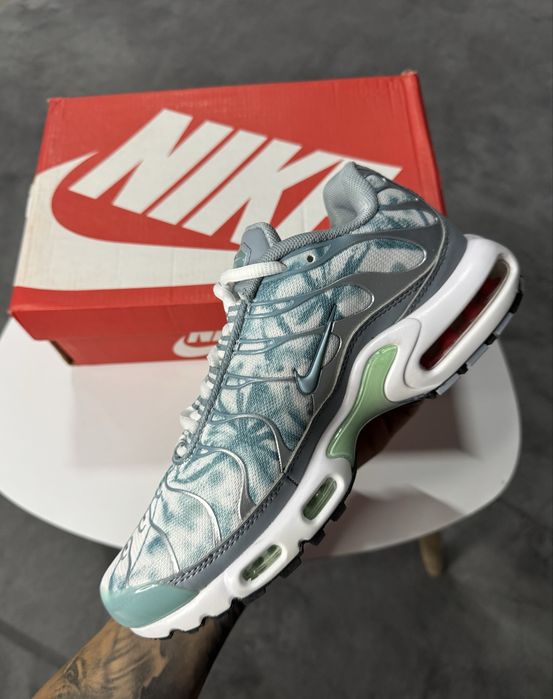 Nike Air Max Plus Origins Waterway