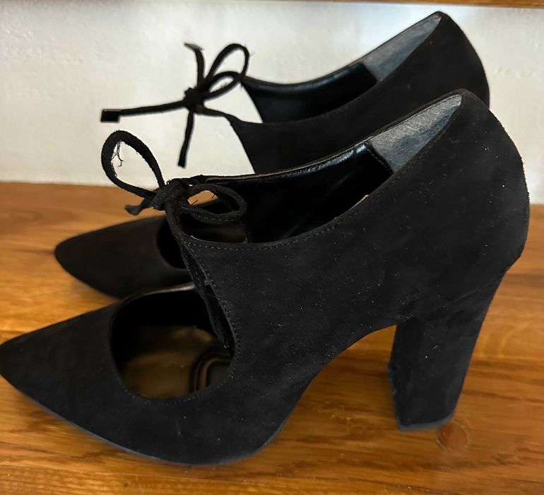 Vand pantofi dama