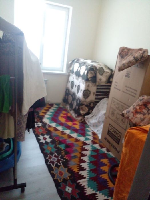 Hama sharoyiti bor uy sotiladi