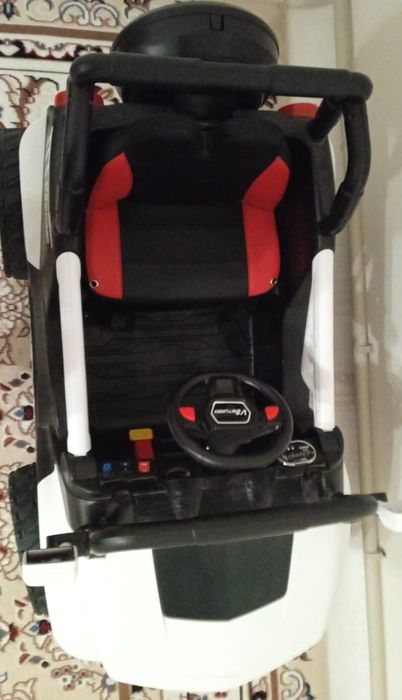 Продам Машыну для Детям.