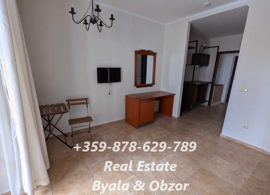 Продава се Двустаен апартамент в Обзор - 76 кв.м за 487 €/кв.м - Снимка #7