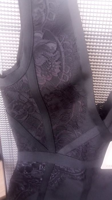 Официална черна рокля