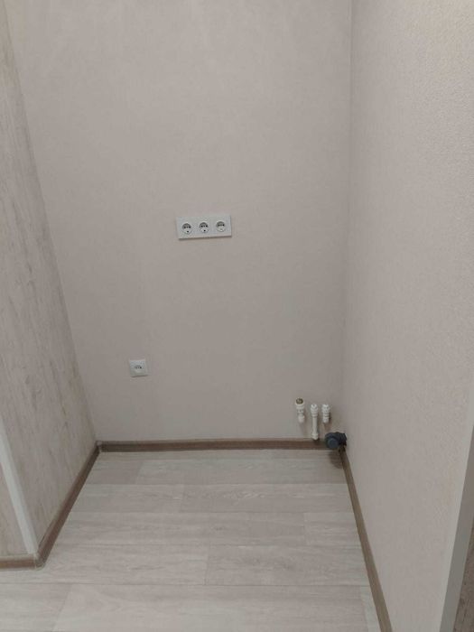 продам 1 комнатную квартиру