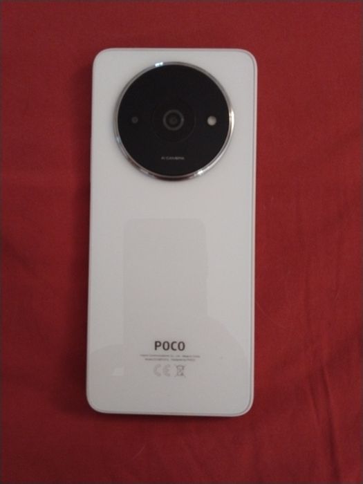 Продам смартфон Poco C61