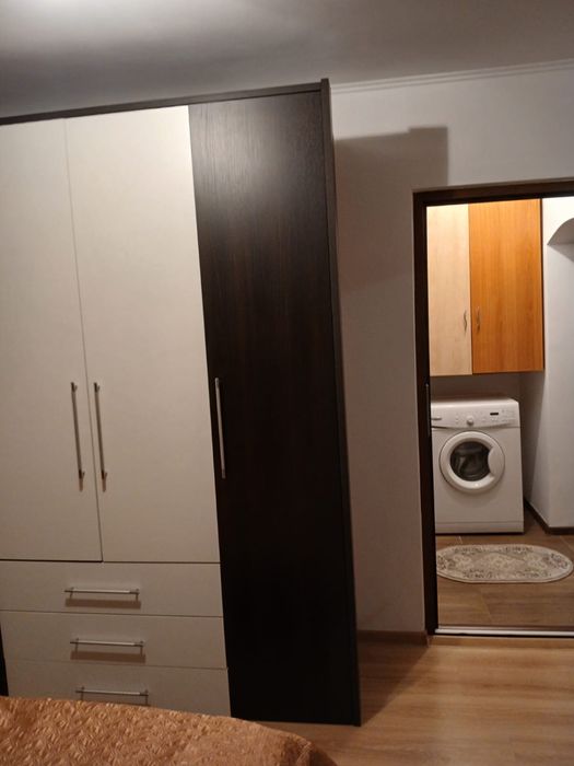 Vand apartament 2 camere
