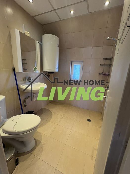 Продава се Тристаен апартамент в Пловдив, Каменица 1 - 114 кв.м за 1965 €/кв.м - Снимка #5