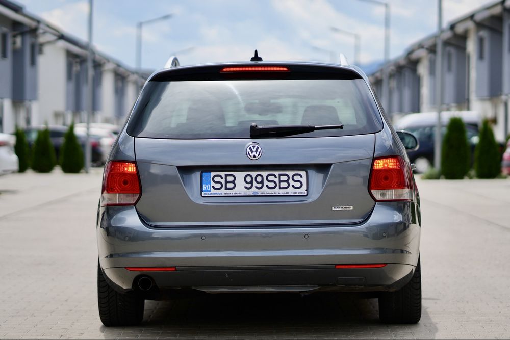 VOLKSWAGEN Golf 2012 — imagine 5