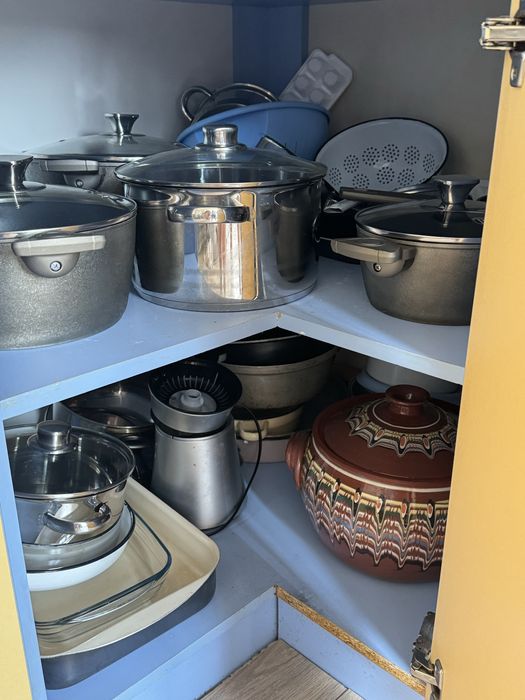 Продавам цяла кухня