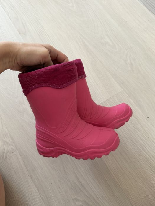 Резиновые сапоги на девочку