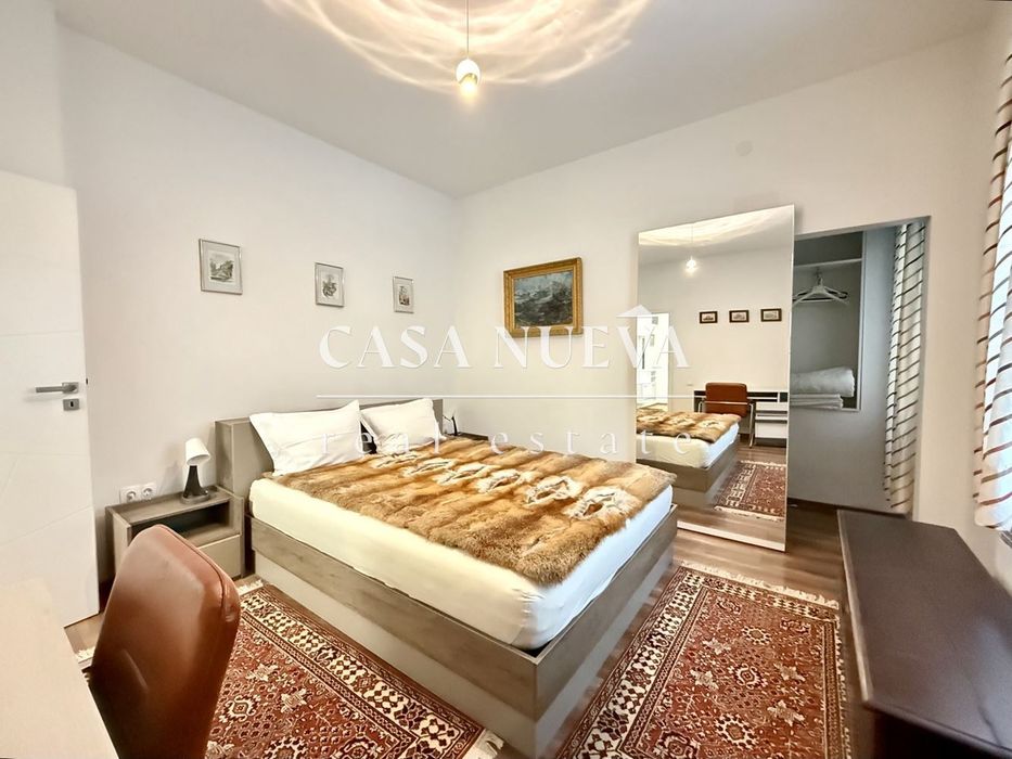 Къща в гр.София, Център