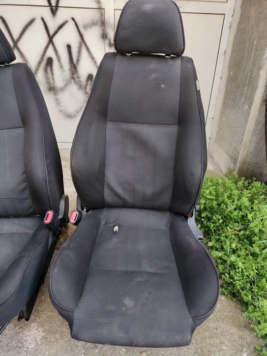 Седалки за alfa romeo 147