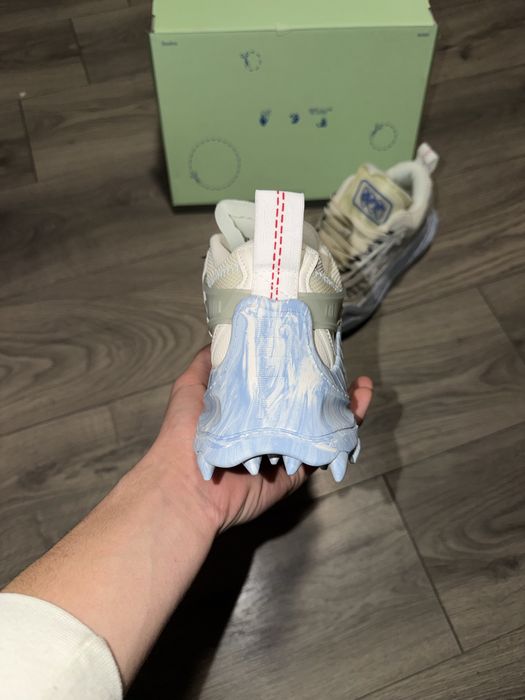 Off White Odsy 1000
