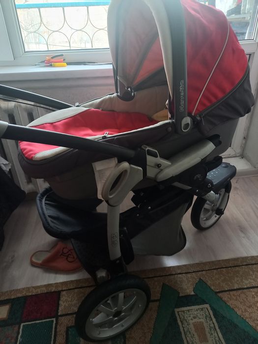Коляска для новоржденных