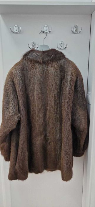Hain blana nurca , marimea 44, Maro