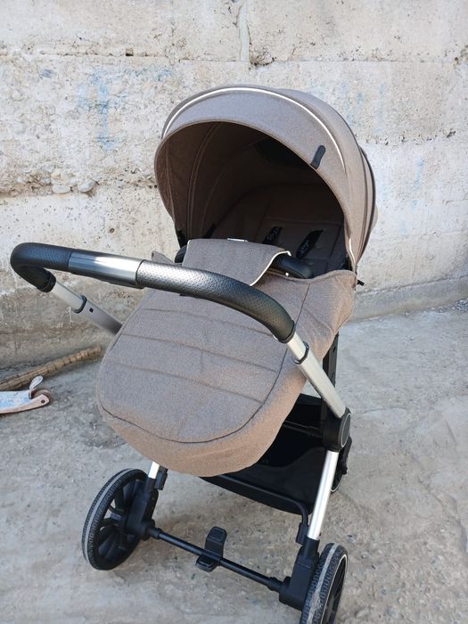 Продам коляску в хорошем состоянии